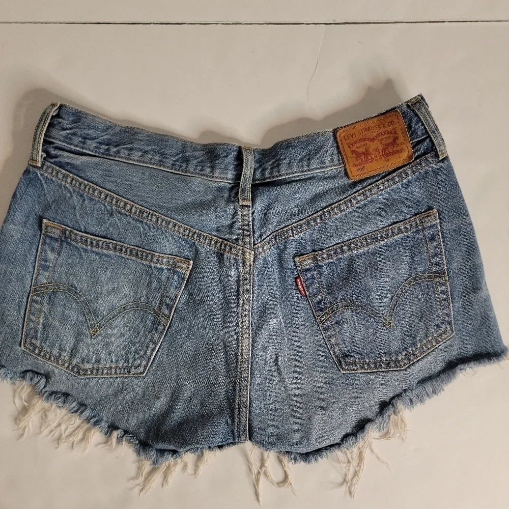 Levi's 501 Denim Shorts Sz 29 Cut-Off Button Fly 100% Cotton